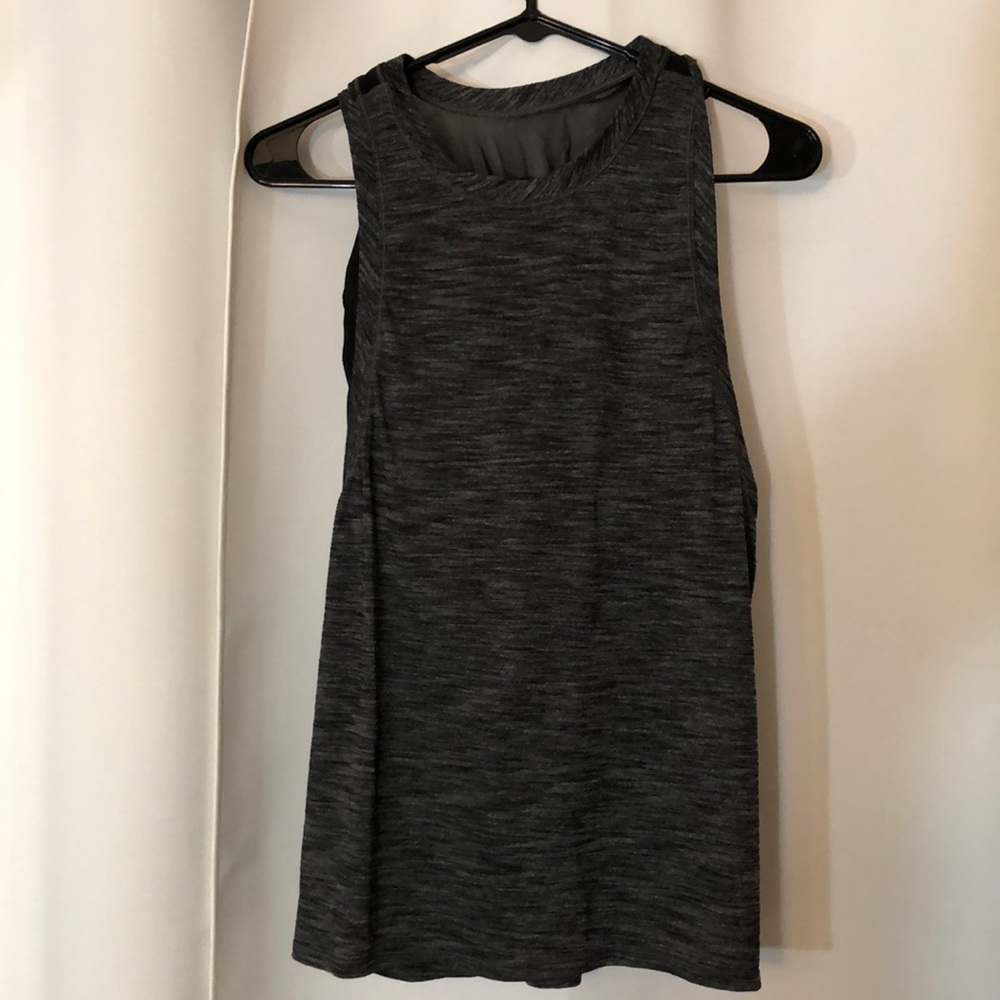 Lulu lemon tank with built in bra